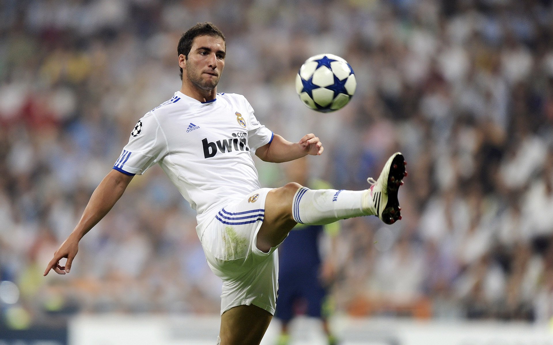 法甲超级攻势:优雅突破与精准射门集结于一身,法甲精华